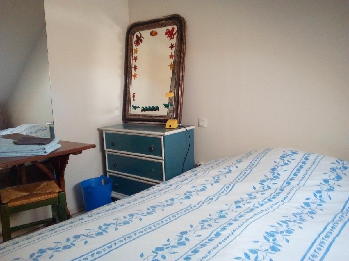 Au Calme Bed & Breakfast Houssay  Bagian luar foto